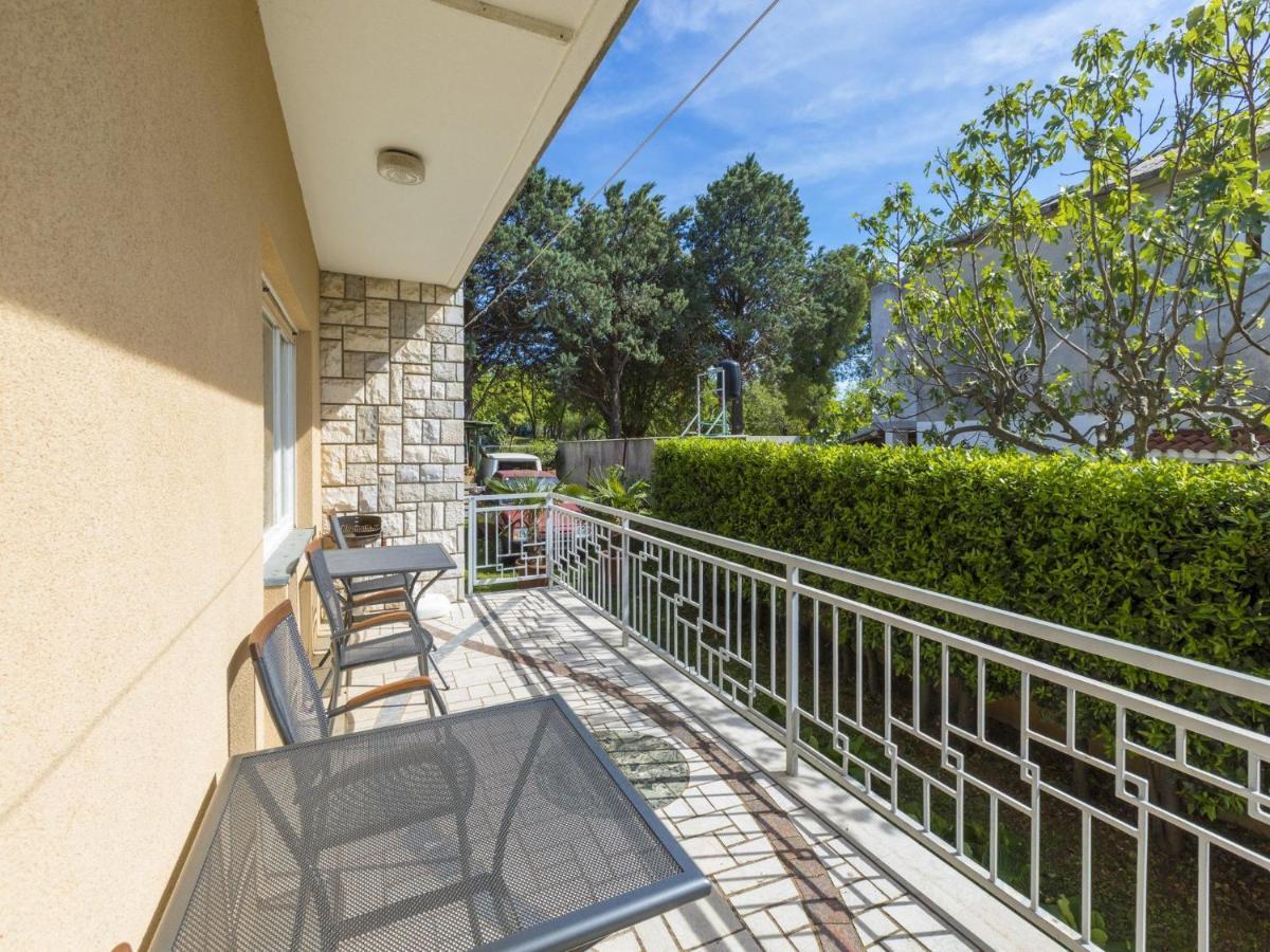 Apartments Tara Selce Exterior photo